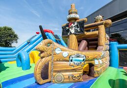Groot opblaasbaar open speelpark springkussen van 15 meter met glijbaan en spellen kopen in thema sealife world zee voor kids
