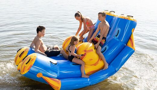 Opblaasbaar Waterpark kopen voor binnen en buiten water van JB Waterplay. Opblaasbare spellen voor zwembad en natuurwater van JB Inflatables