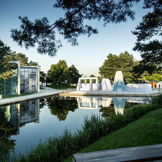 Autostadt maatwerk springkussen 