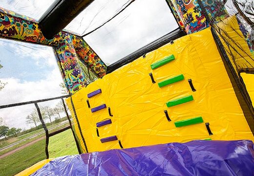 Obstacles on freestyle run track